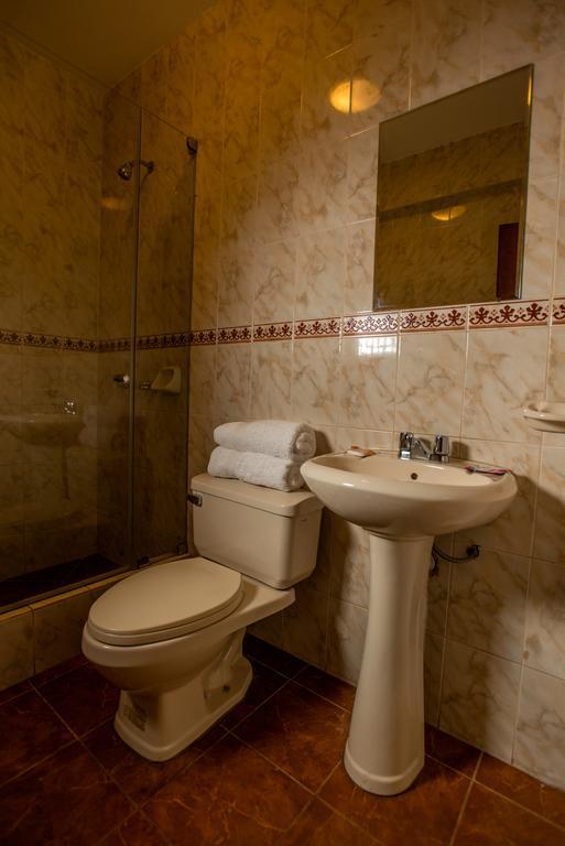 איאקוצ'ו Hotel Rivera מראה חיצוני תמונה