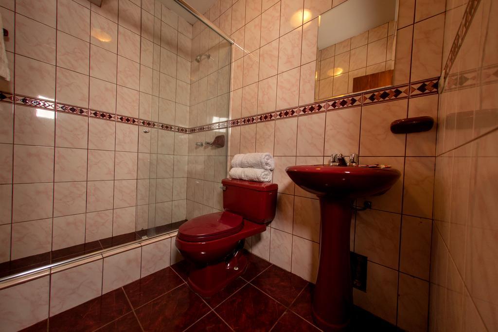 איאקוצ'ו Hotel Rivera מראה חיצוני תמונה