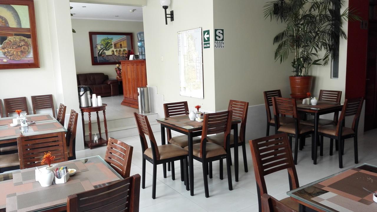 איאקוצ'ו Hotel Rivera מראה חיצוני תמונה